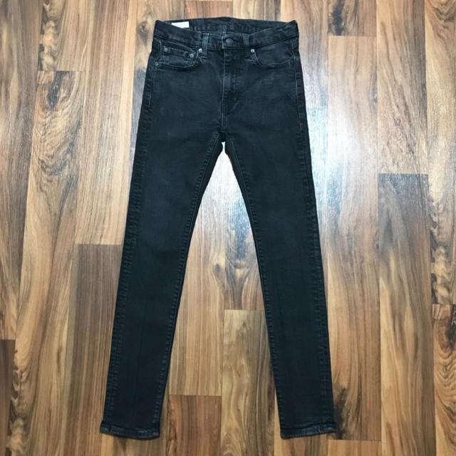 Levi's Men's Skinny Jeans - Black - 30" on Productcaster.