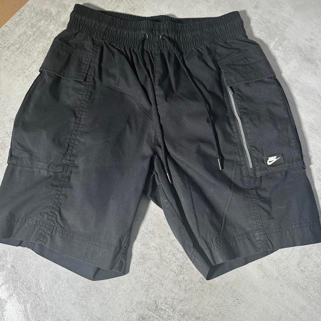 Nike Men's Shorts - Grey/Black - S on Productcaster.