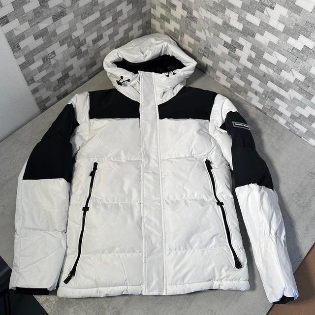 Kings Will Dream Men's Puffer Jacket - White/Black - XS on Productcaster.