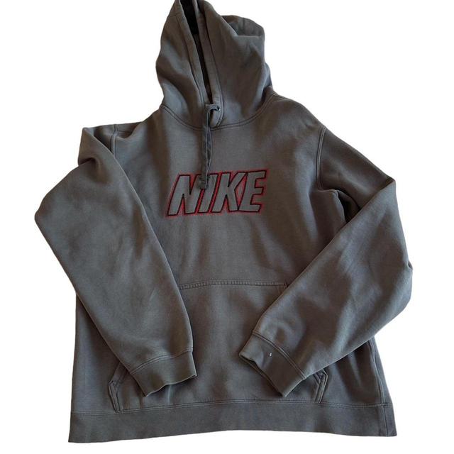 Nike Men's Hoodie - Grey - M on Productcaster.