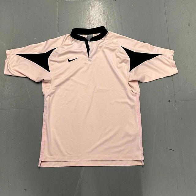 Nike Men's T-shirt - Pink/Orange - M on Productcaster.