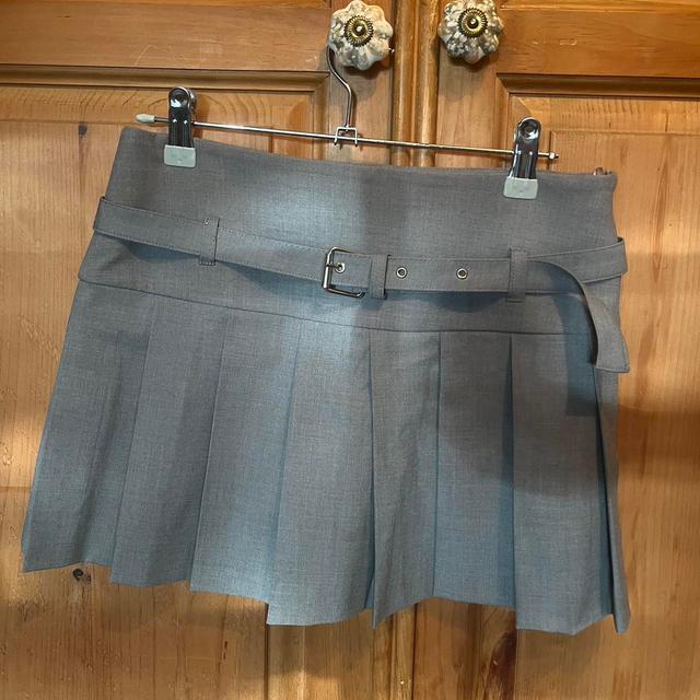 Zara Women's Mini Skirt - Grey/Silver - UK 6 on Productcaster.