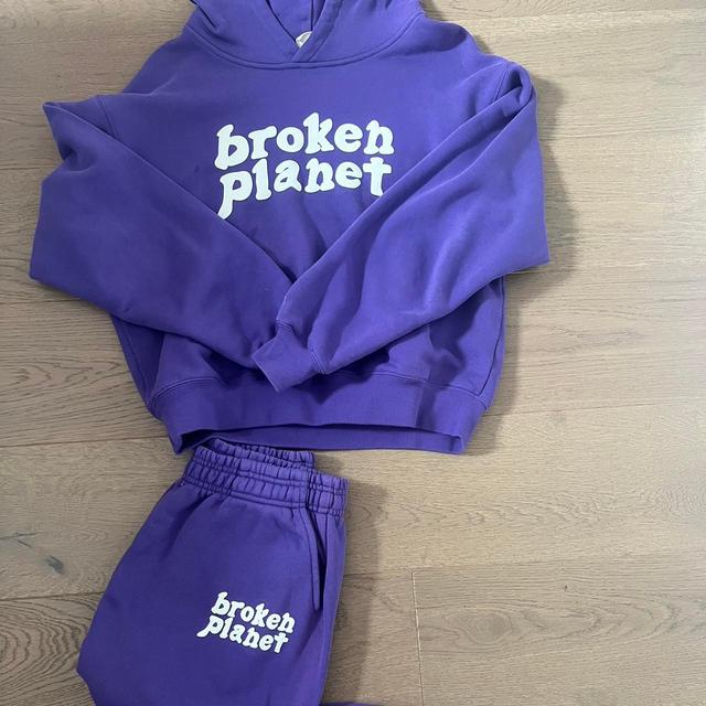 Broken Planet Women's Hoodie - Purple - S on Productcaster.