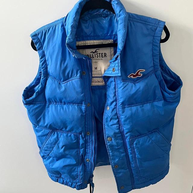 Hollister Co. Men's Gilet - Blue - M on Productcaster.