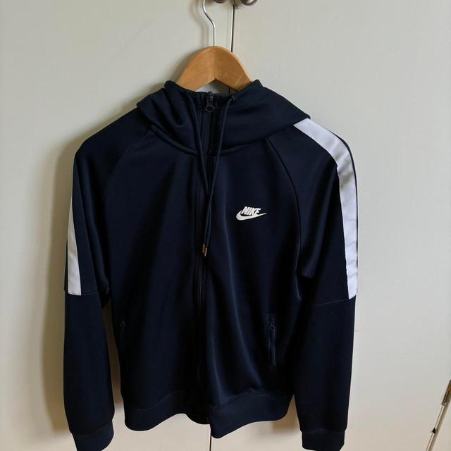 Nike Women's Jacket - Navy/Blue - M on Productcaster.