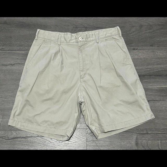 Nike Men's Shorts - Cream - 34" on Productcaster.