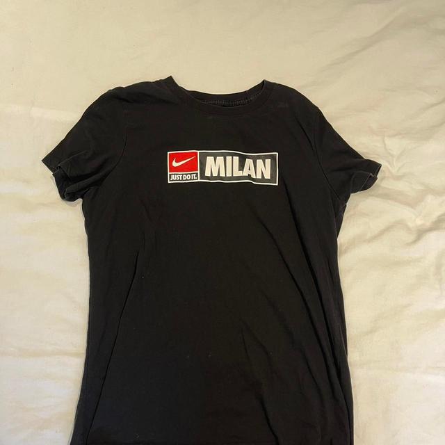 Nike Women's T-shirt - Black - L on Productcaster.