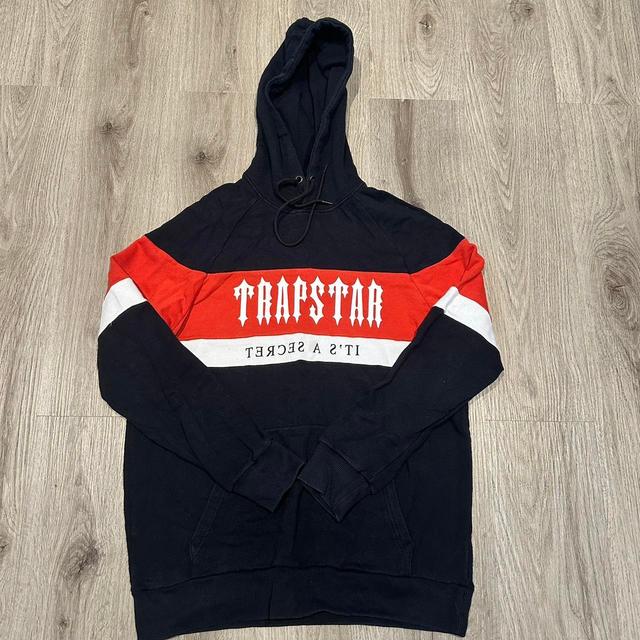 Trapstar Men's Hoodie - Black - L on Productcaster.