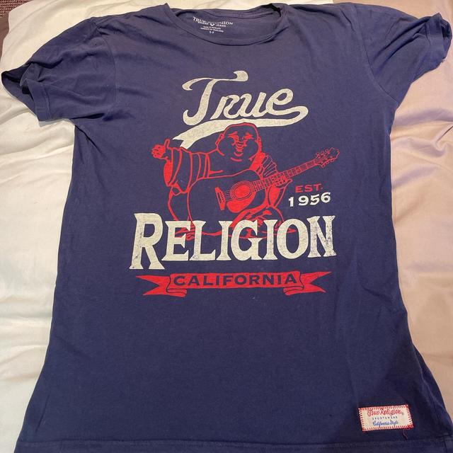 True Religion Men's T-shirt - Navy/Red - S on Productcaster.