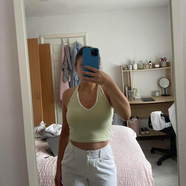 Brandy Melville Women's Crop top - Green - 6 on Productcaster.