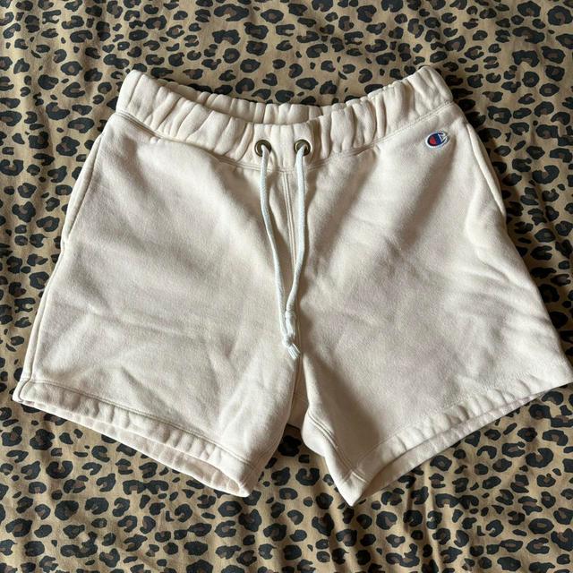 Champion Women's Shorts - Cream/White - S on Productcaster.