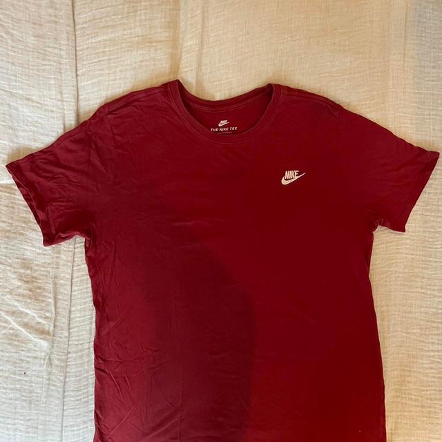 Nike Men's T-shirt - Red/Burgundy - L on Productcaster.