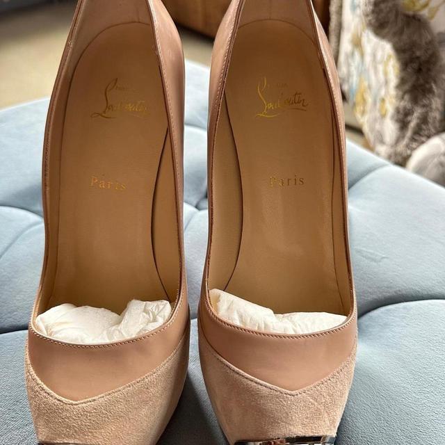 Christian Louboutin Women's Footwear - Tan - UK 8 on Productcaster.