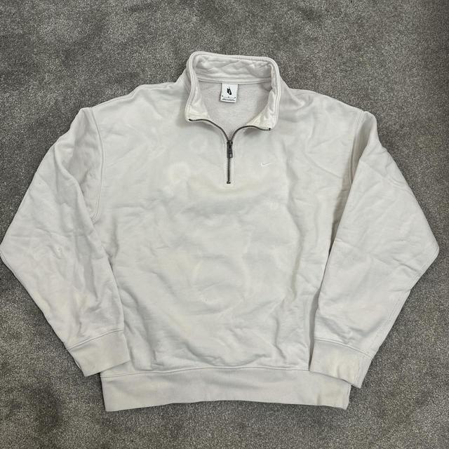 Nike Men's Jumper - White - M on Productcaster.