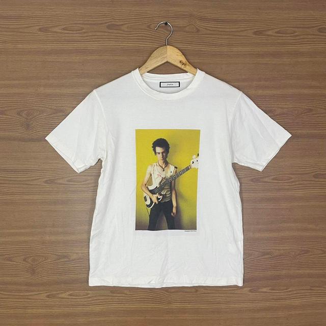 Men's T-shirt - White - S on Productcaster.