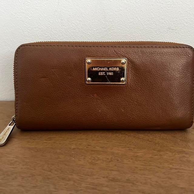 Michael Kors Women's Purses and pouches - Brown/Tan on Productcaster.