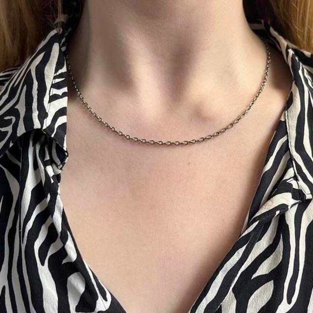 Preloved Women's Necklace - Silver on Productcaster.