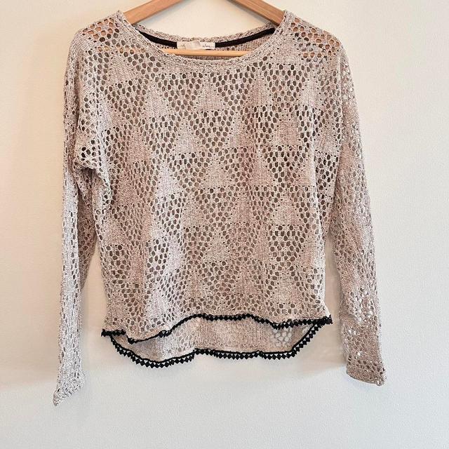 Urban Outfitters Women's Jumper - Cream - S on Productcaster.