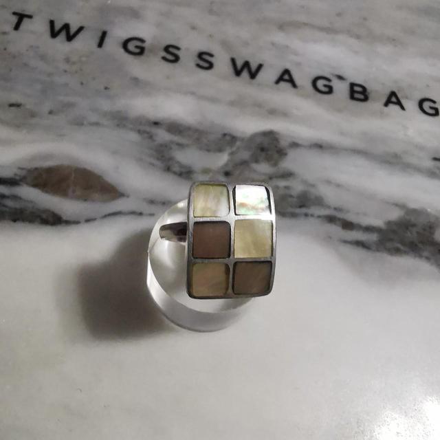 Preloved Women's Ring - Silver on Productcaster.