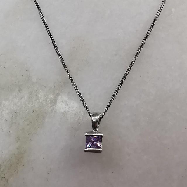 Preloved Men's Necklace - Silver/Purple on Productcaster.