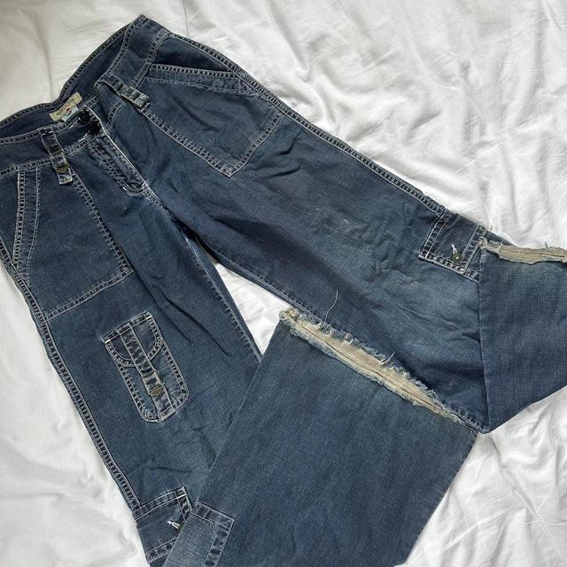 Vintage Women's Bootcut Cargo Jeans - Blue/Cream - 33" on Productcaster.