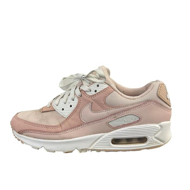 Nike Women's Trainers - White/Pink - UK 7 on Productcaster.