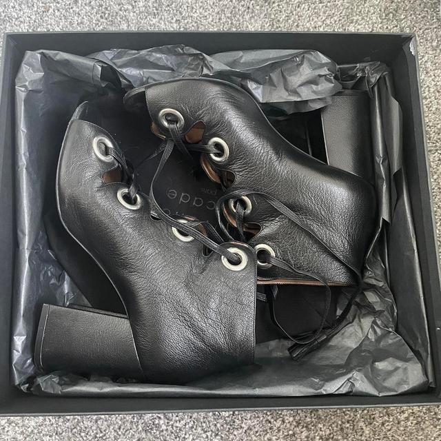 Women's Boots - Black - UK 5.5 on Productcaster.