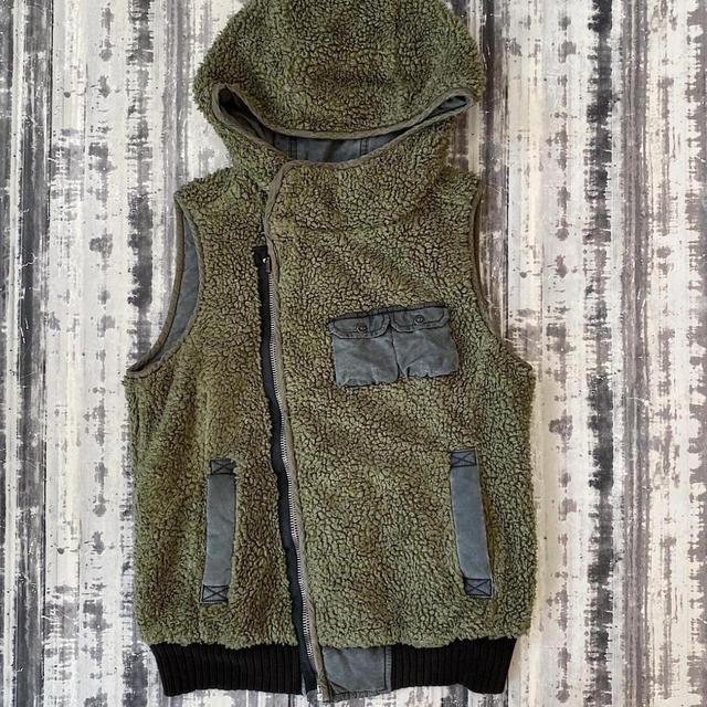 Diesel Women's Gilet - Green/Khaki - M on Productcaster.