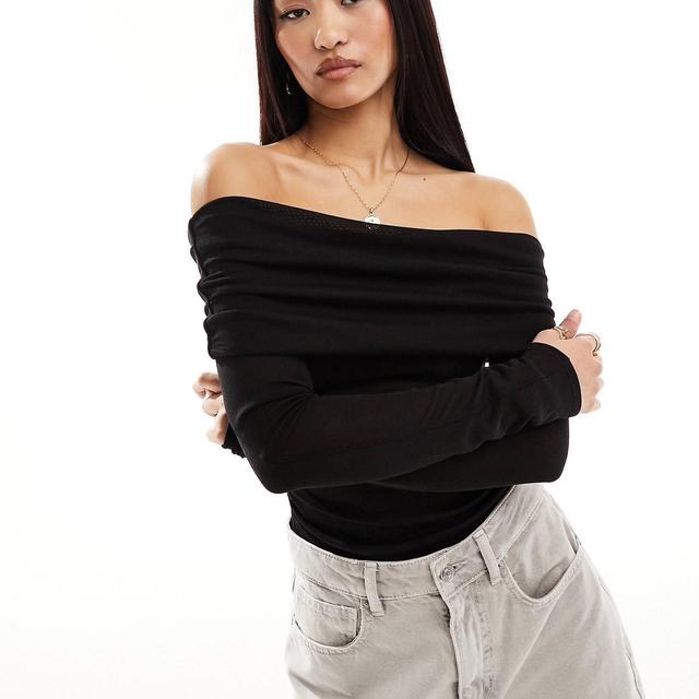 Pull&Bear Women's Top - Black - 10 on Productcaster.