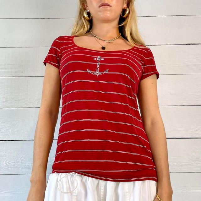 Vintage Women's T-shirt - Red - 8 on Productcaster.