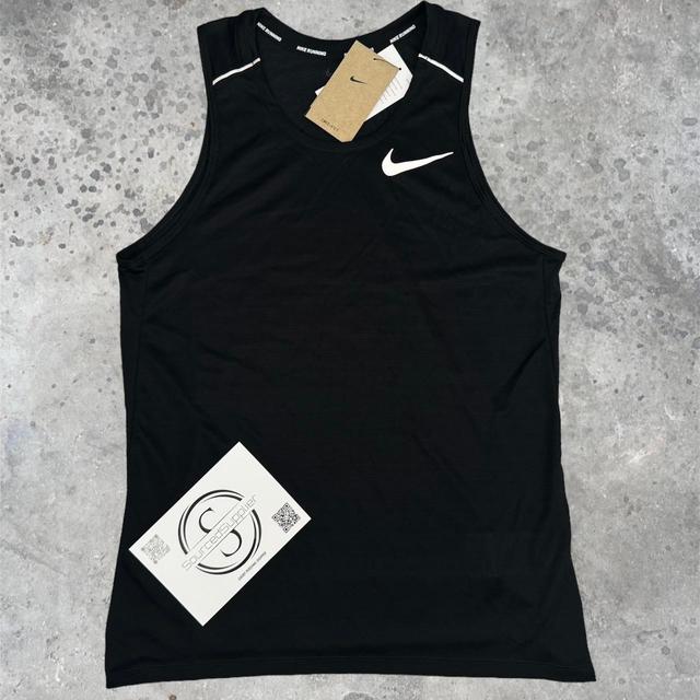 Nike Men's T-shirt - Black - M on Productcaster.