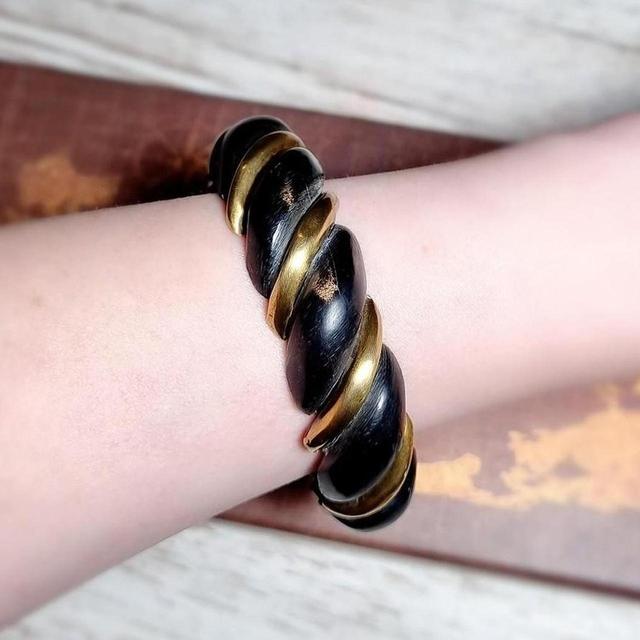 Vintage Women's Bracelet - Black on Productcaster.