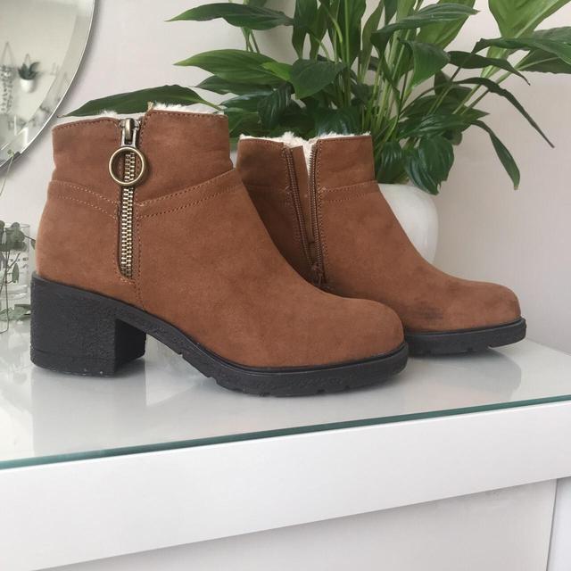 Women's Ankle Boots - Brown - UK 3 on Productcaster.