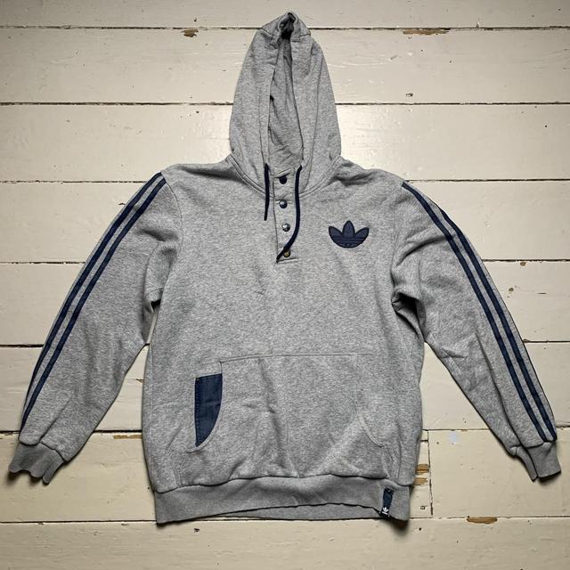 Adidas Originals Men's Hoodie - Grey - M on Productcaster.