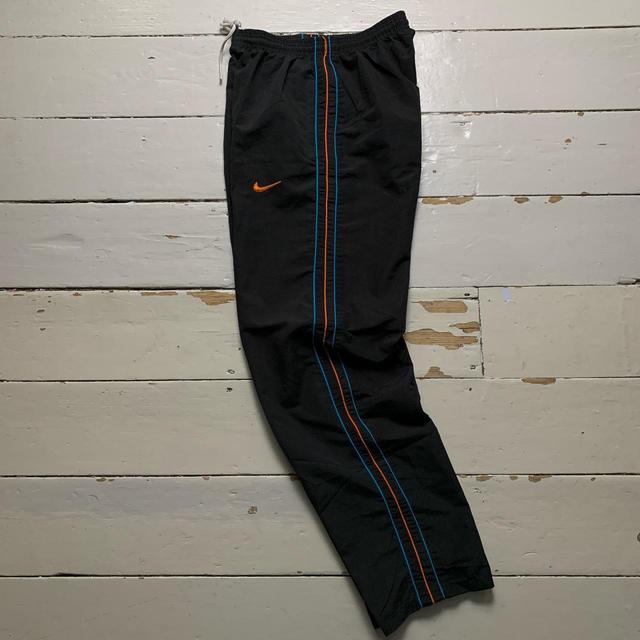 Nike Men's Sweatpants - Black - M on Productcaster.