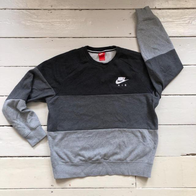 Nike Men's Sweatshirt - Grey/Black - L on Productcaster.