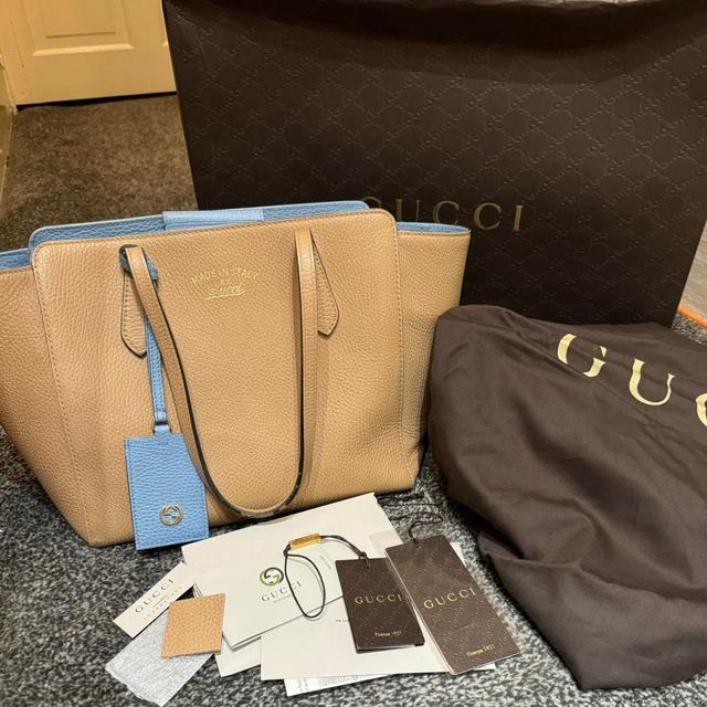 Gucci Women's Tote bags - Tan/Blue on Productcaster.