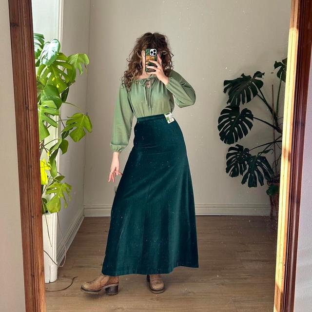 St Michael Women's Midi Skirt - Green - One size on Productcaster.