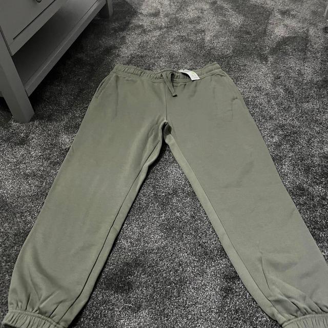 Primark Women's Sweatpants - Green/Khaki - M on Productcaster.