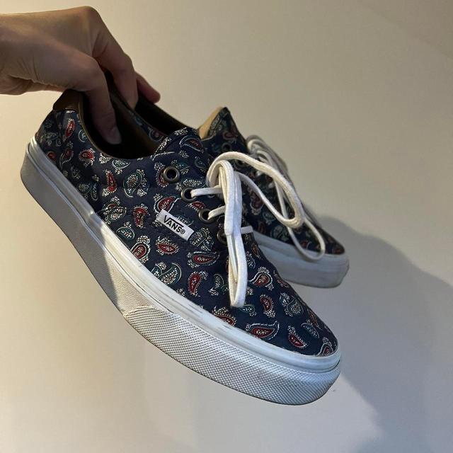 Vans Women's Trainers - Navy - UK 4 on Productcaster.