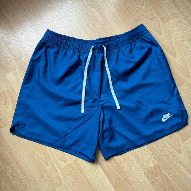 Nike Men's Shorts - Blue - XL on Productcaster.