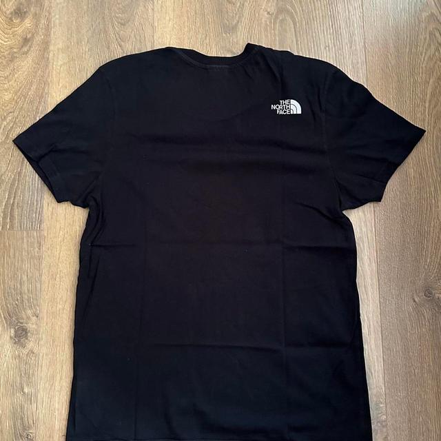 The North Face Men's T-shirt - Black - M on Productcaster.