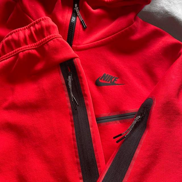 Nike Men's Hoodie - Red - M on Productcaster.