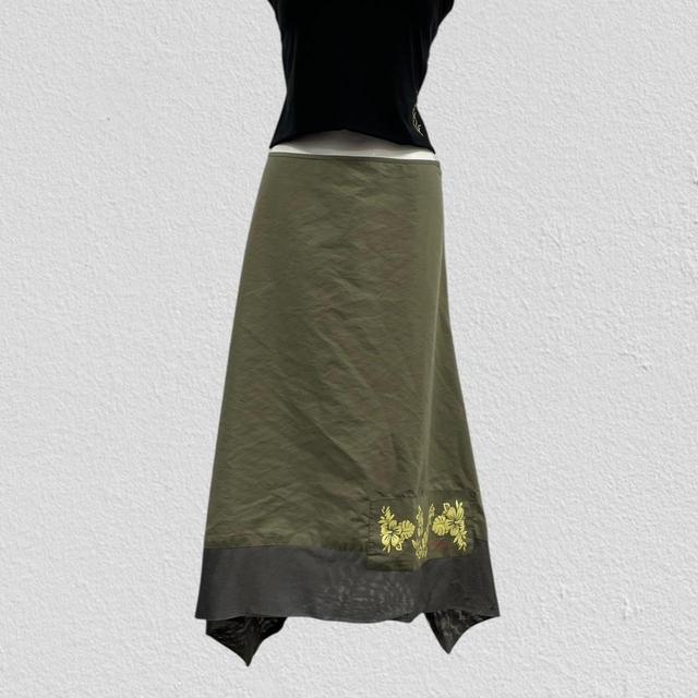 Vintage Women's Casual Skirt - Green/Khaki - M on Productcaster.