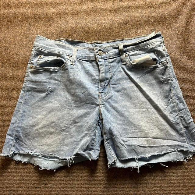 Levi's Women's Shorts - Blue - 32" on Productcaster.