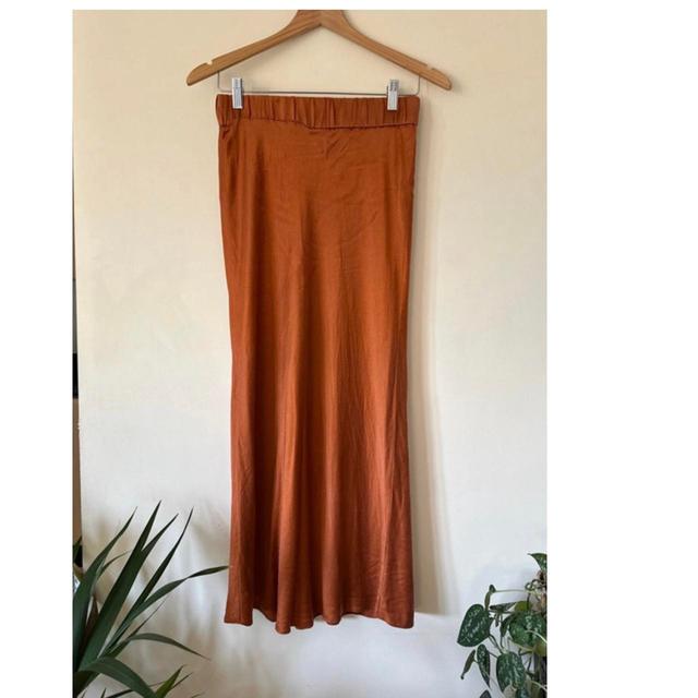 H&M Women's Silk Skirt - Orange/Brown - UK 10 on Productcaster.