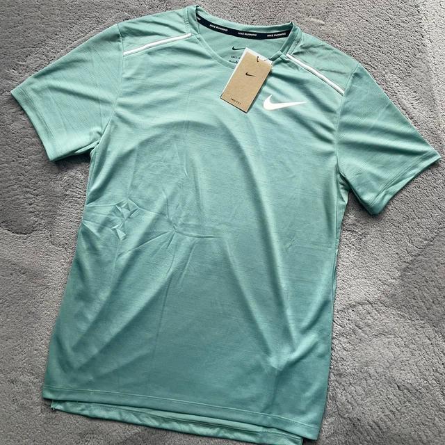 Nike Men's T-shirt - Blue - S on Productcaster.