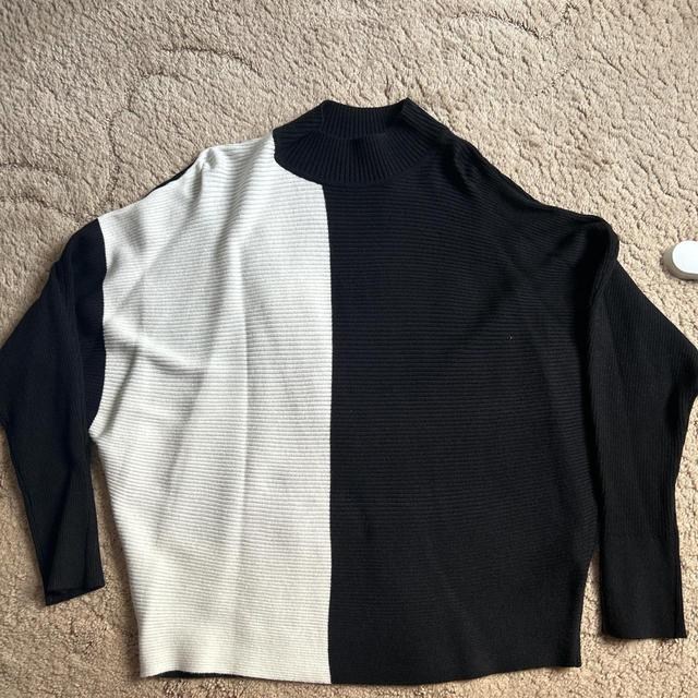 Primark Women's Jumper - White/Black - 12 on Productcaster.