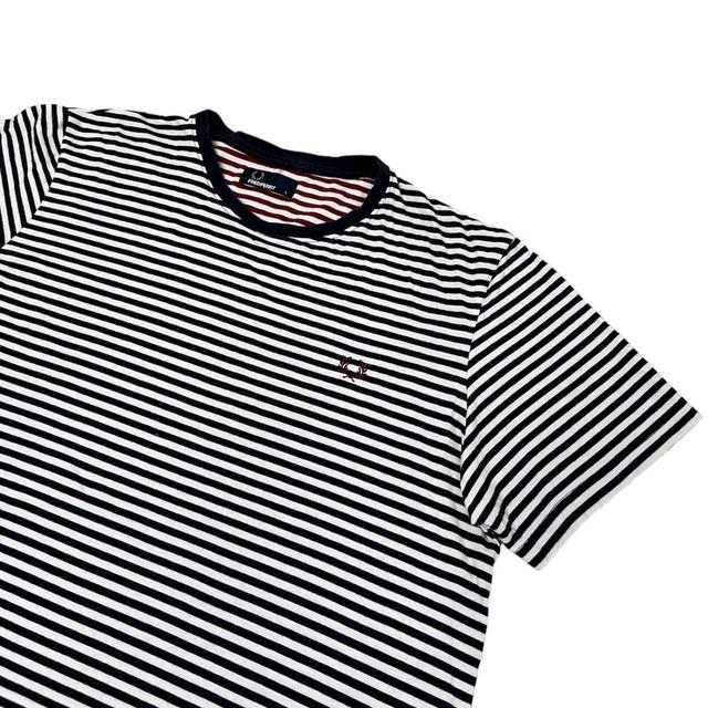 Fred Perry Men's T-shirt - Black/Navy - L on Productcaster.