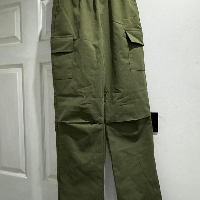 Women's Trousers - Green - UK 6 on Productcaster.